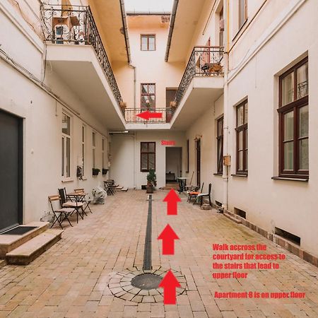 Old Town Central Apartment Клуж-Напока Екстериор снимка