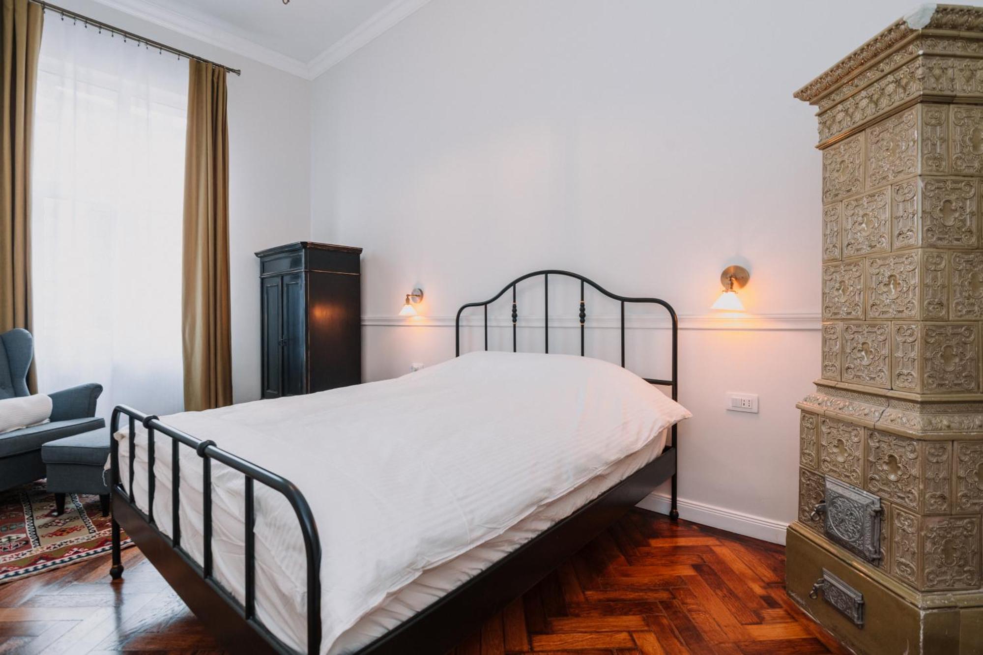 Old Town Central Apartment Клуж-Напока Екстериор снимка