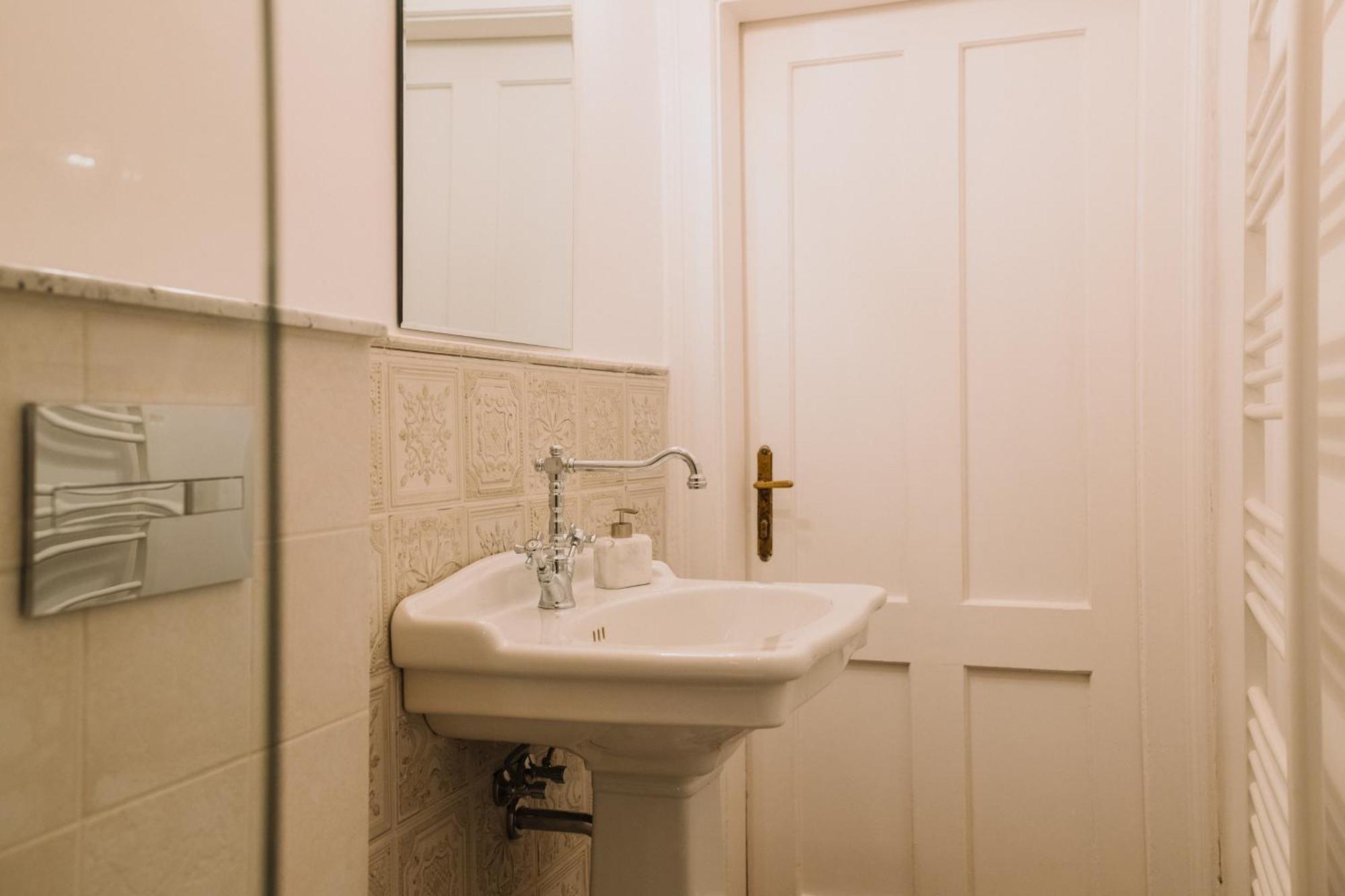 Old Town Central Apartment Клуж-Напока Екстериор снимка